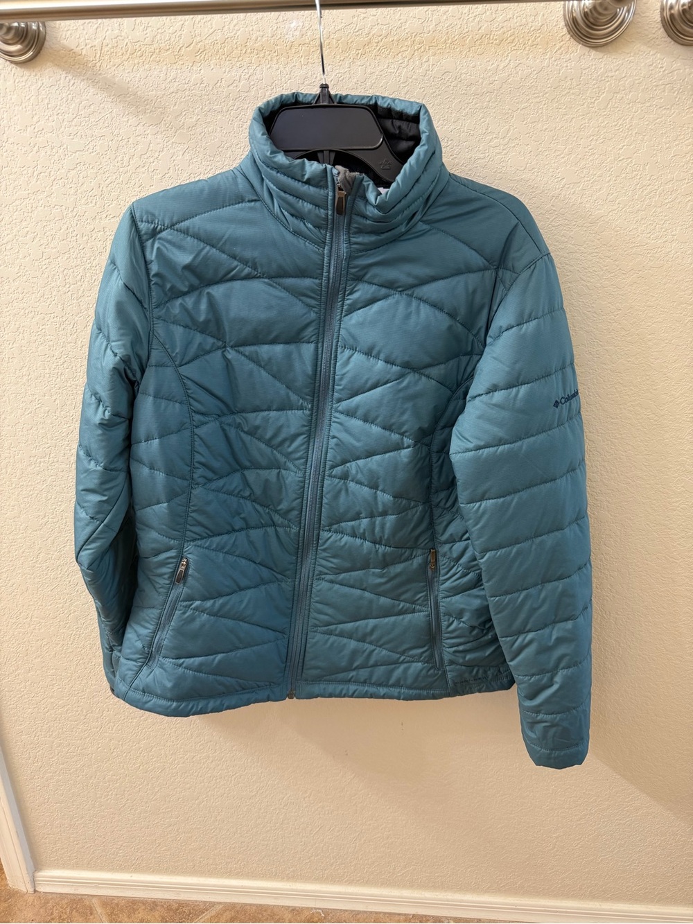 Columbia Teal Quilted Insulated Women's Puffer Jacket